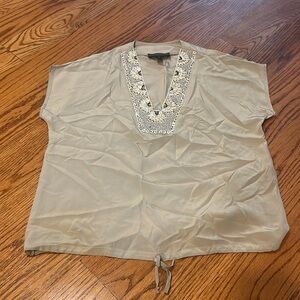 Akiko Woman’s Taupe Short Sleeve Top Size XS